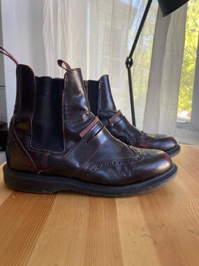 Dr. Martens Burgundy Leather Chukka Brogue Boots Sz 39 8